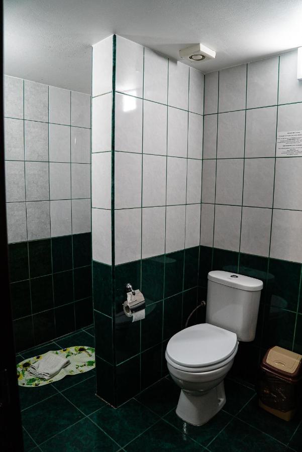 Casa Gorjeneasca Hotel Târgu Jiu Esterno foto